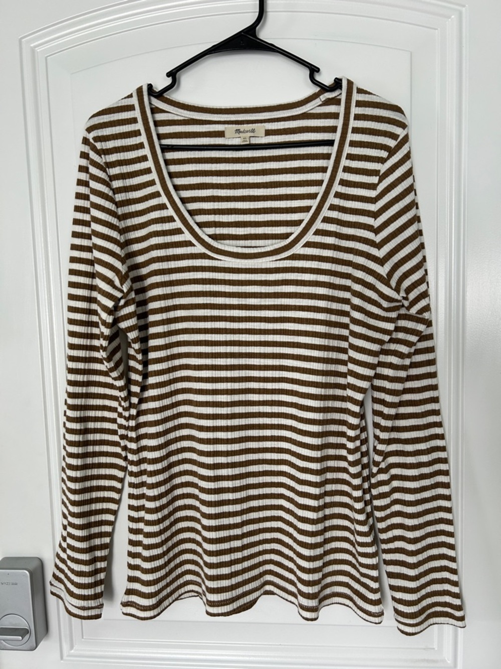 Madewell Brown/Tan White Ribbed Scoop Neck Long Sleeve Tee. Size XL
   BNWOT